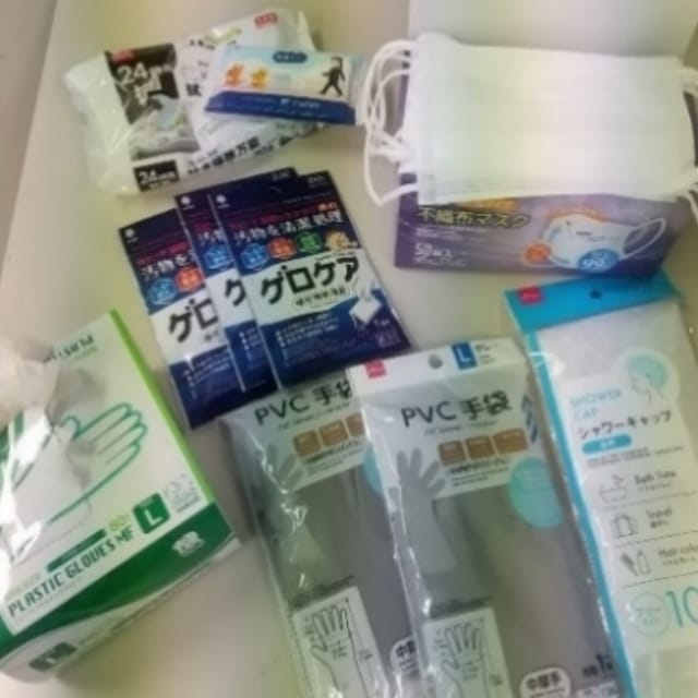 ⑨汚物処理キットの配布:感染予防対策